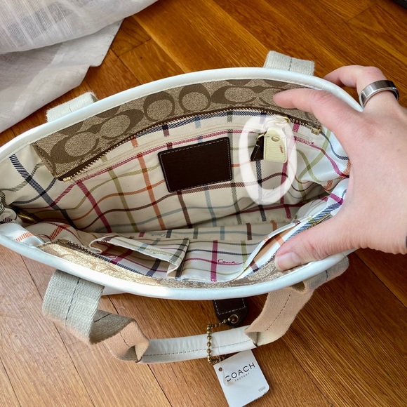 NWT Coach Heritage Stripe small tote white, brown and yellow - Picture 12 of 16
